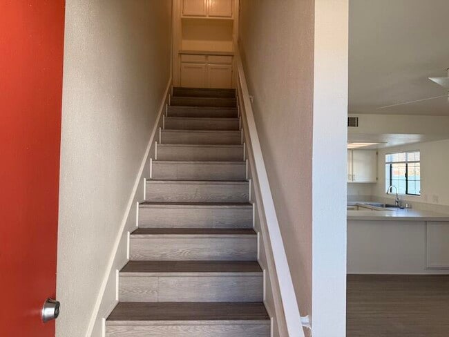 Photo - 32389 Whispering Palms Trail