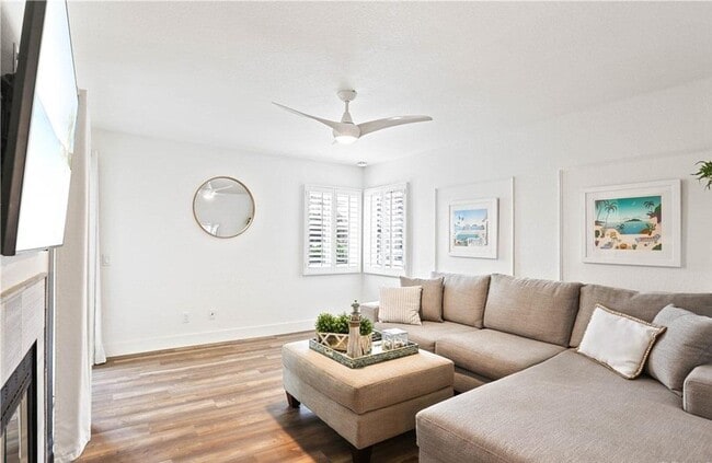 Photo - 12 Corniche Dr