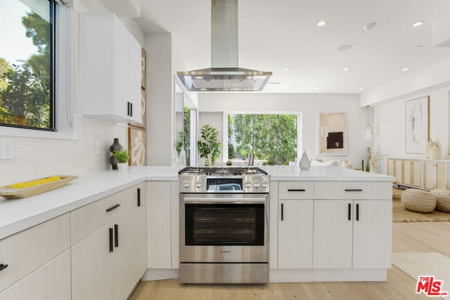 Photo - 1840 17th St Unit 1