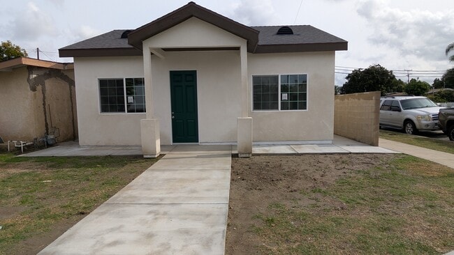 Building Photo - 20744 Elaine Ave