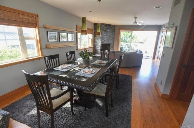 Photo - 5618 Bellevue Ave