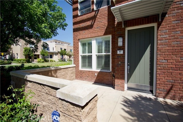 Photo - 77 Brownstone Way Townhome