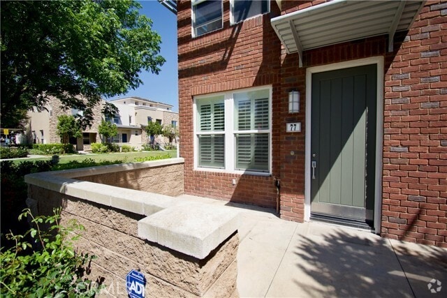 Building Photo - 77 Brownstone Way Rental