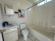 Photo - 1170 W 37th St House
