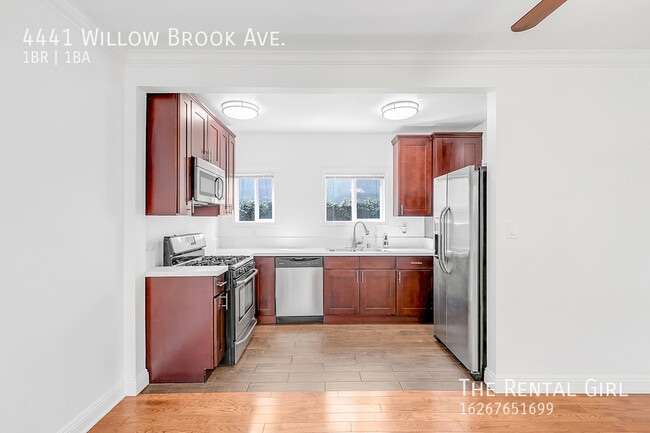 Photo - 4441 Willow Brook Ave