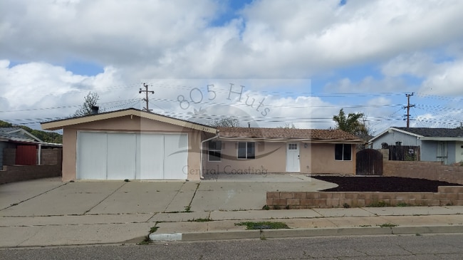 Photo - 1645 Calle Nueve House