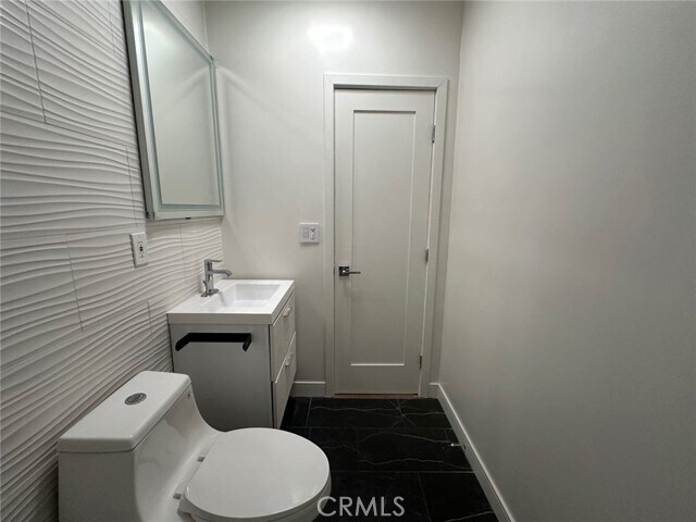 Photo - 2626 Cloverfield Blvd