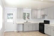 Photo - 18702 Cohasset St House