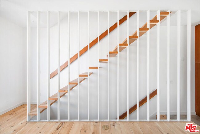 Photo - 1416 Fairbanks Pl