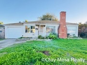 Photo - Charming 2-Bedroom Home with Expansive Outdoor Space