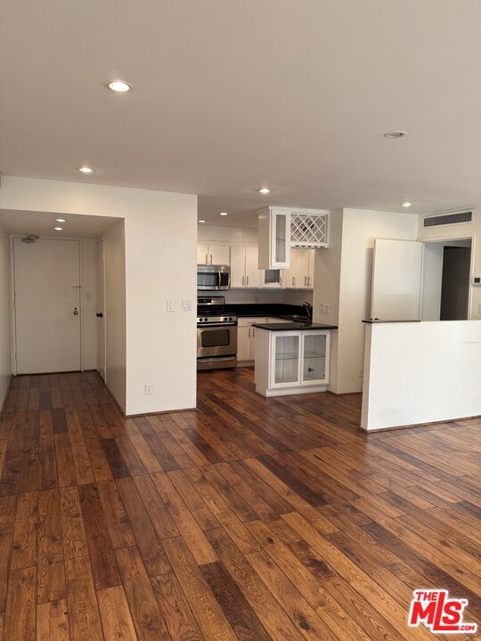 Photo - 800 W 1st St Unit 3105