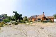 Photo - 13057 Gladstone Ave