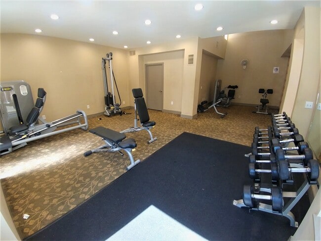 Fitness Center - 3520 Lebon Dr Unit 5123