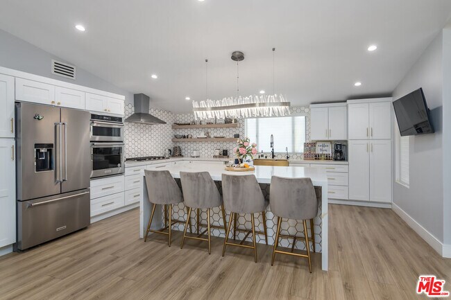 Photo - 4821 Heaven Ave