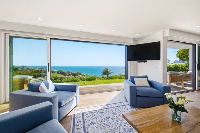 Photo - 6817 Seawatch Ln