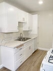 Photo - 204 E Broadway Apartments Unit K