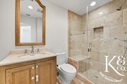 Photo - Magnificent 5 Bedroom Home in Desirable Oa...