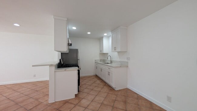 Photo - 1422 Peckham St