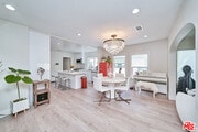 Photo - 1310 S Rimpau Blvd House