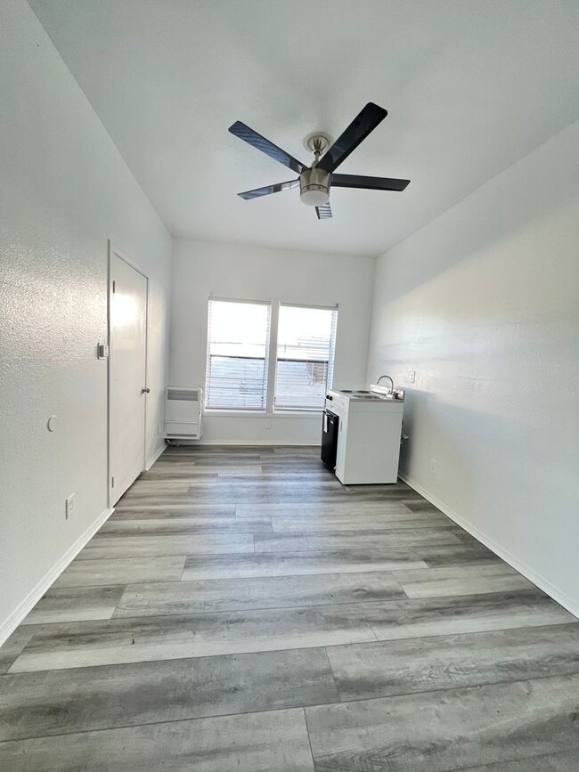 Photo - Adams Hill Lofts