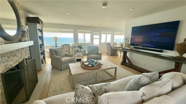 Photo - 7 Camel Point Dr