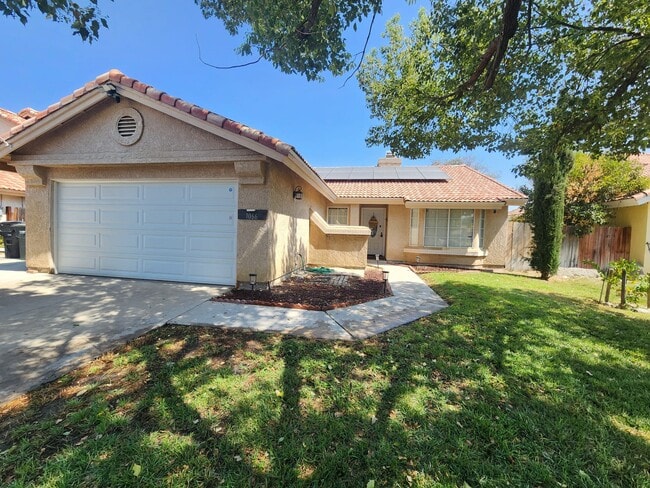 Photo - 1066 Gloria Dr