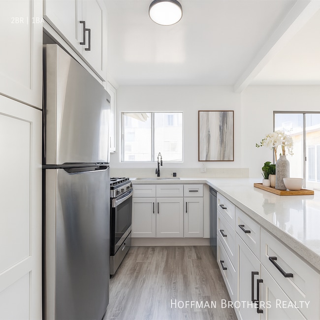 Photo - 121 S Carondelet St Unit 4