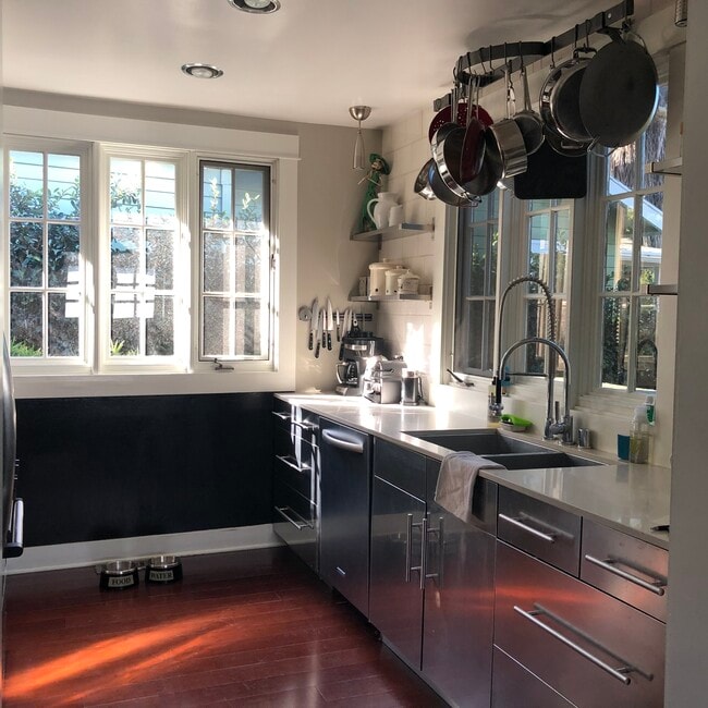 Photo - 1316 N Occidental Blvd