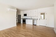 Photo - 5 Bed / 5 Bath Residence in Echo Park Now Available! Unit 1927 Kent St.