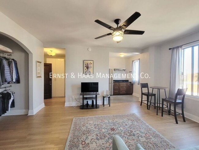 Photo - 315 W 3rd St Unit #507