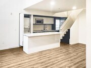 Photo - 1944 State St