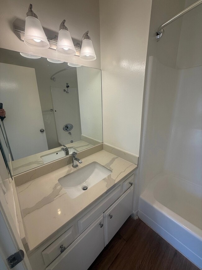 Photo - 11105 Rose Ave Unit 209