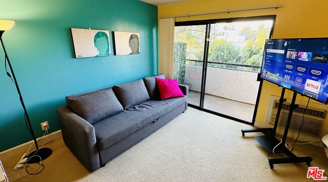 Photo - 10982 Roebling Ave Unit 466