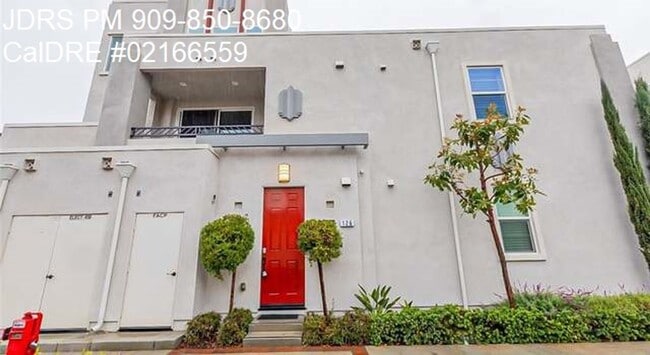 Building Photo - Upland 3 Bedroom Condo