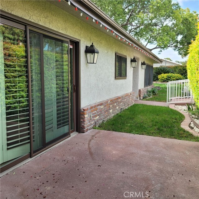 Photo - 303 S Kenneth Rd