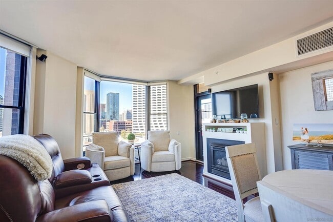 Photo - 500 W Harbor Dr Unit 1214