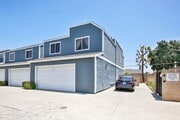 Photo - 14786 Pioneer Blvd Townhome