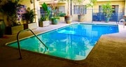 Photo - Carlyle Court Apartments