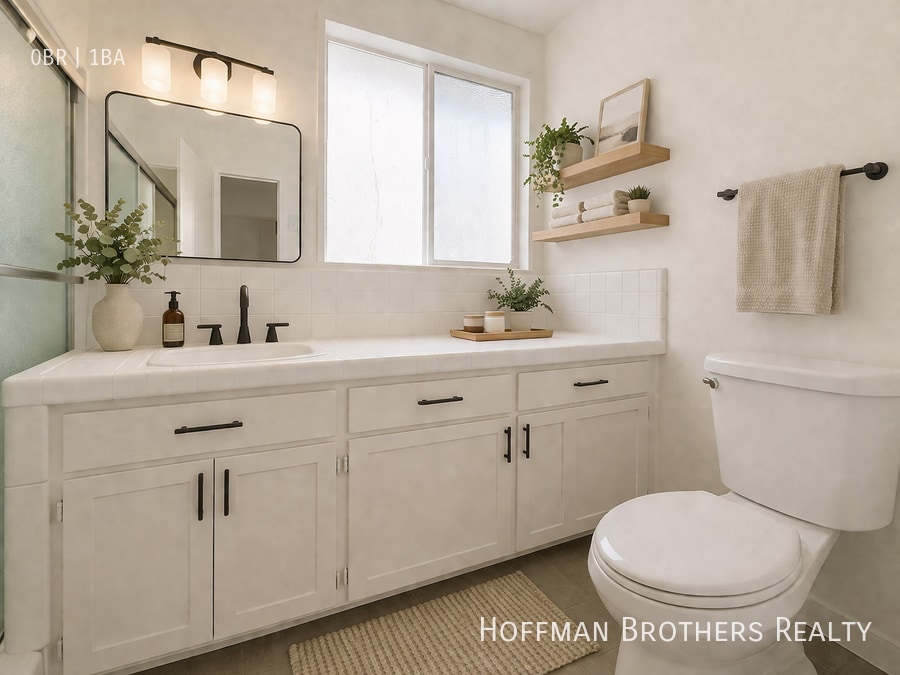 Photo - 1350 Laurel Ave Unit 18