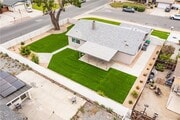 Photo - 1792 N Ann St