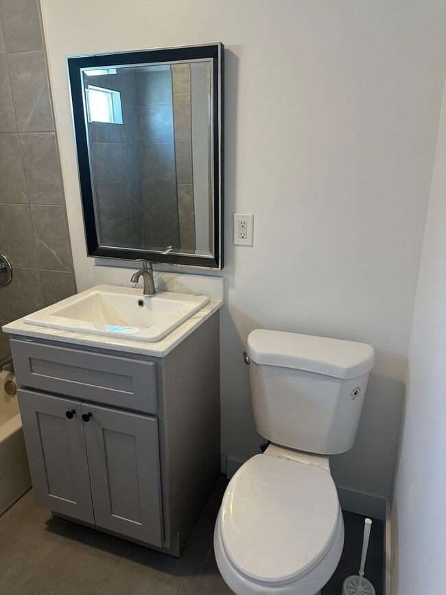 Photo - 8178 Chestnut Ave Unit Studio