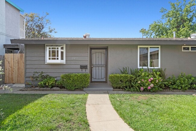 Photo - Quiet cul-de-sac. Central air.