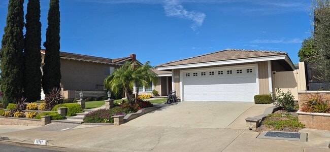 Photo - 19781 Venecia Ln