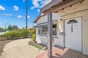 Photo - 703 E Walnut Ave Townhome