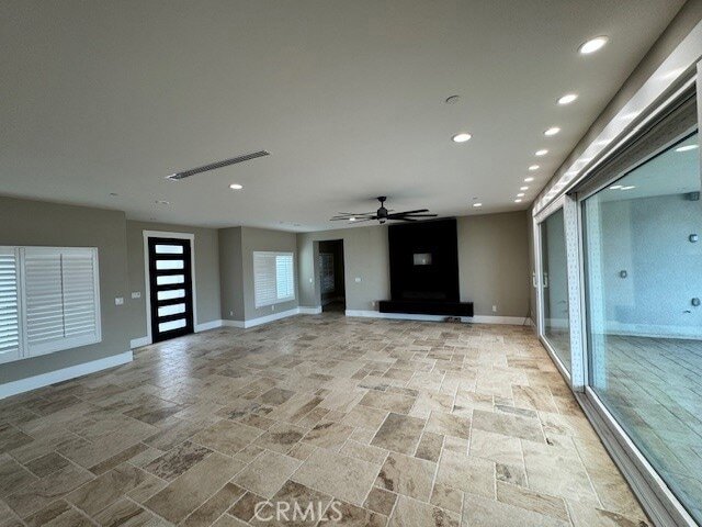 Photo - 9526 Appleton St