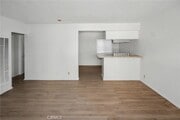 Photo - 1010 E 32nd St Unit B
