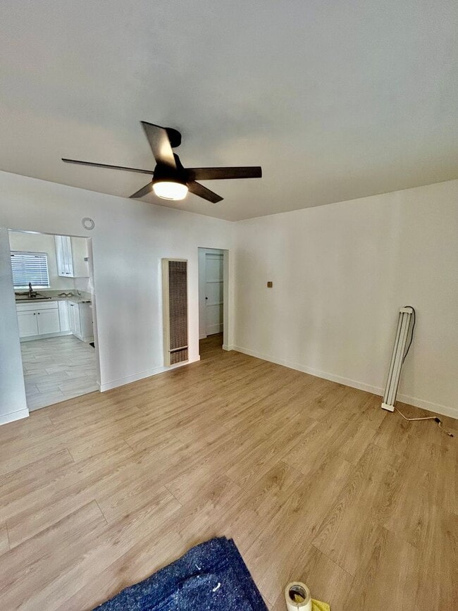 Photo - Remodeled 2 Bed | 1. Bath Unit #4351