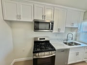 Photo - 600 E Garfield Ave Apartment Unit 6