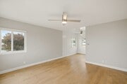 Photo - 740 W 27th St Apartment