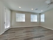 Photo - 31718 Luther Dr House